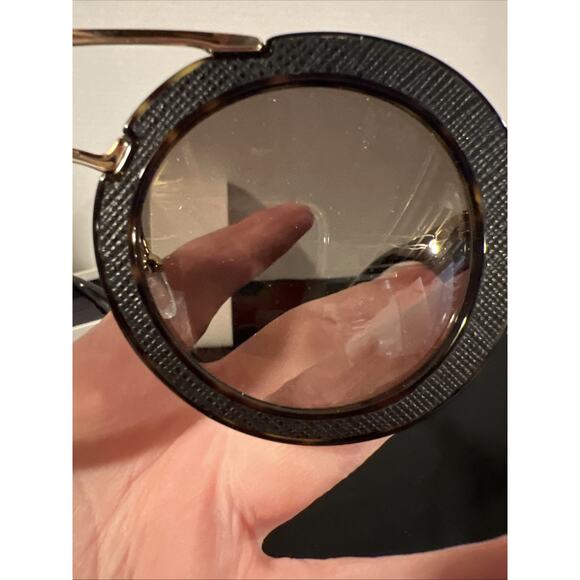 Prada Round Sunglasses Black Oversized Italy Designer SPR15S Read main image 4